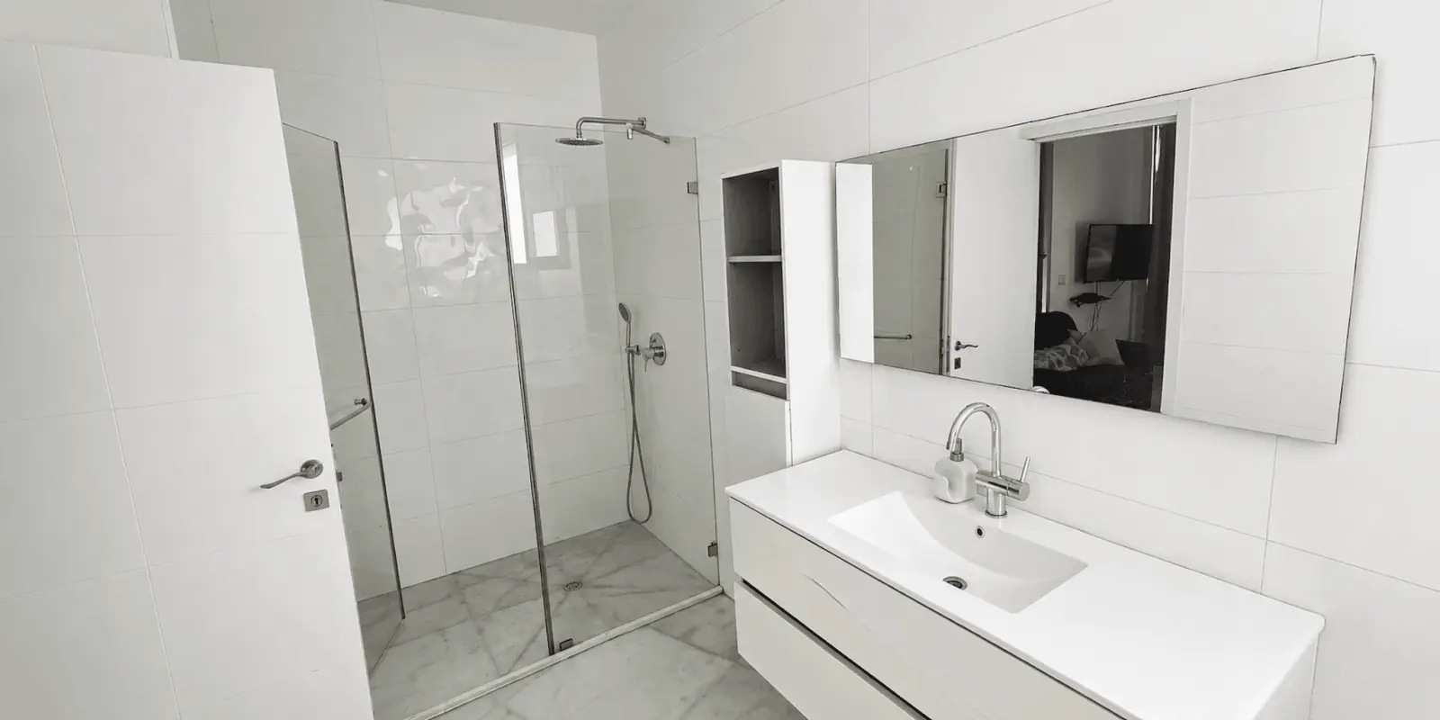 חדר רחצה בווילה באילת